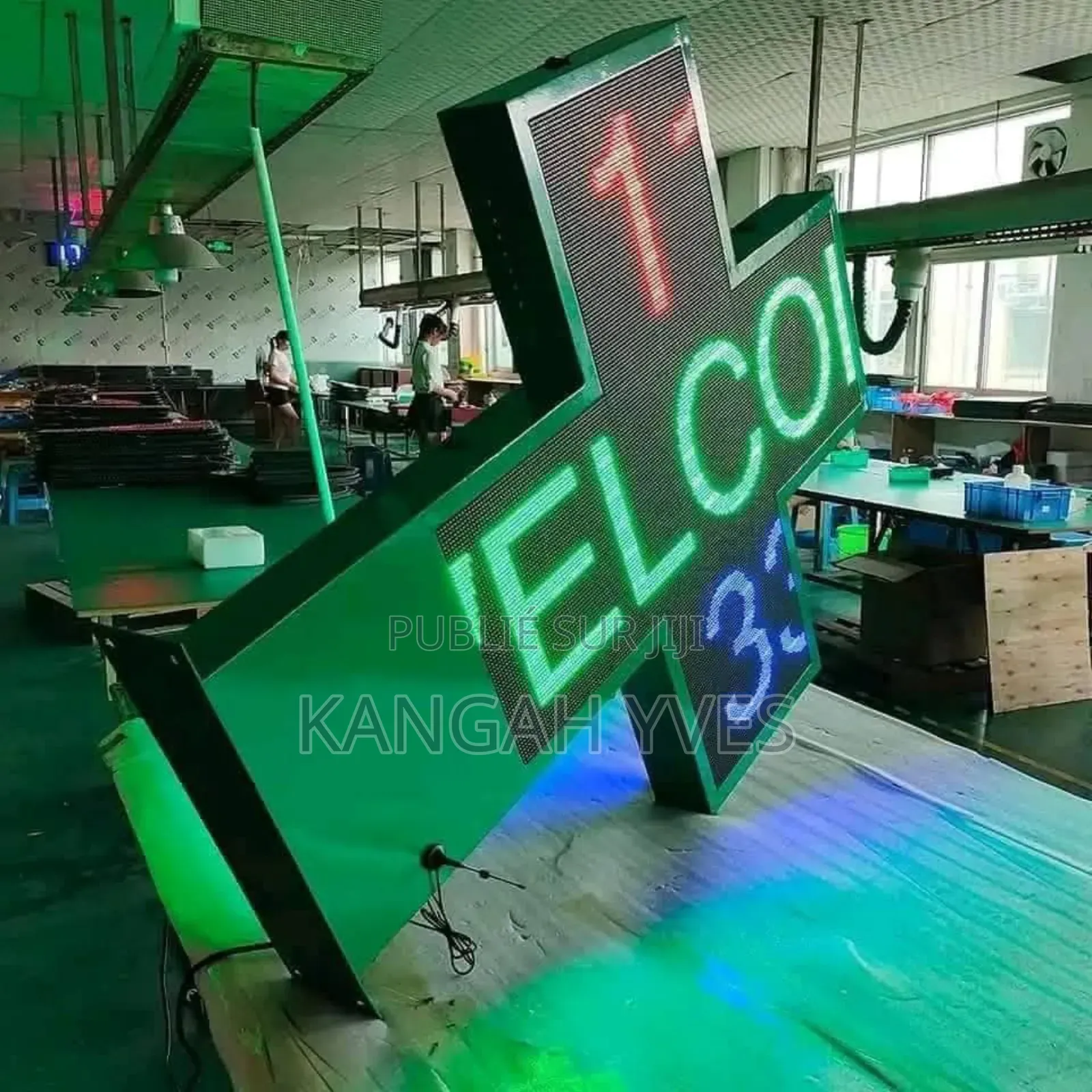 Confection Enseigne Lumineuse Lettre 3d Pose Alucobond