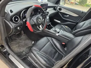 Mercedes-Benz GLC-Class 2017 Black