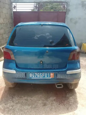 Toyota Yaris 2004 Blue