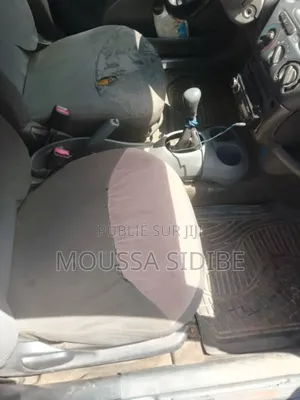 Toyota Yaris 2004 Blue