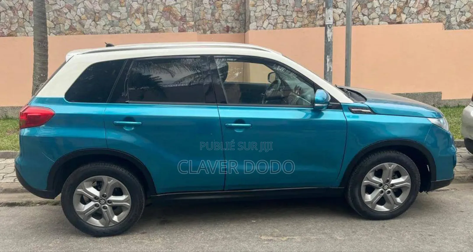 Suzuki Vitara 2017 Blue
