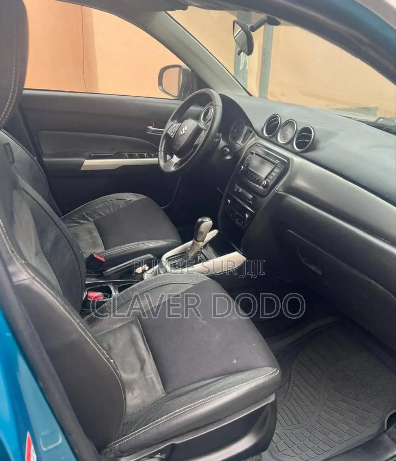 Suzuki Vitara 2017 Blue