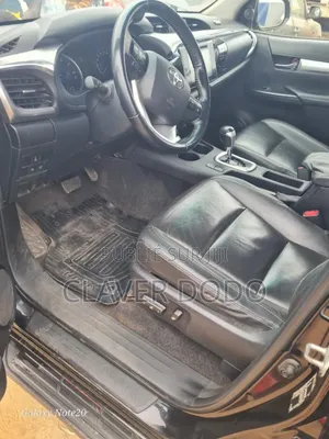 Toyota Hilux 2018 Black