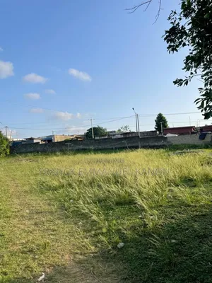 Terrain 500m2 a Songon