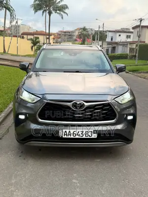 Photo - Toyota Highlander Platinum 2022 Gris