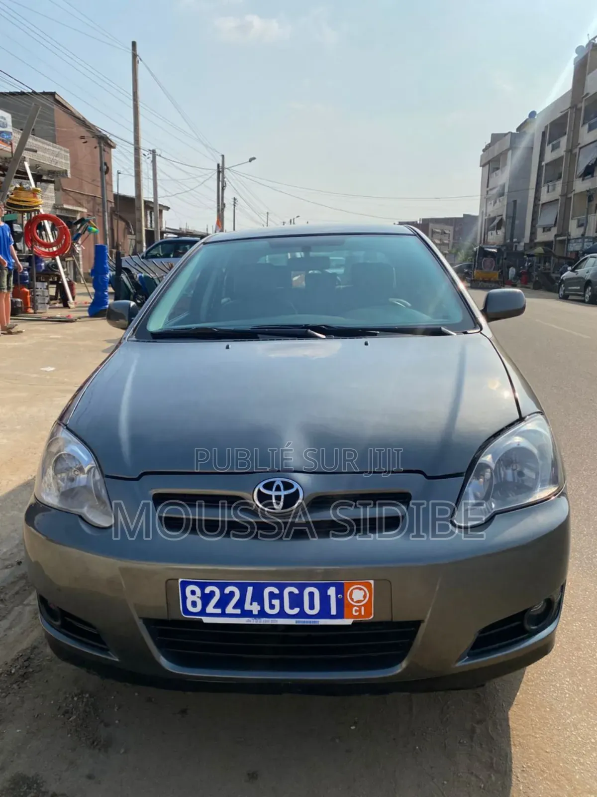 Toyota Corolla 2004 Gris