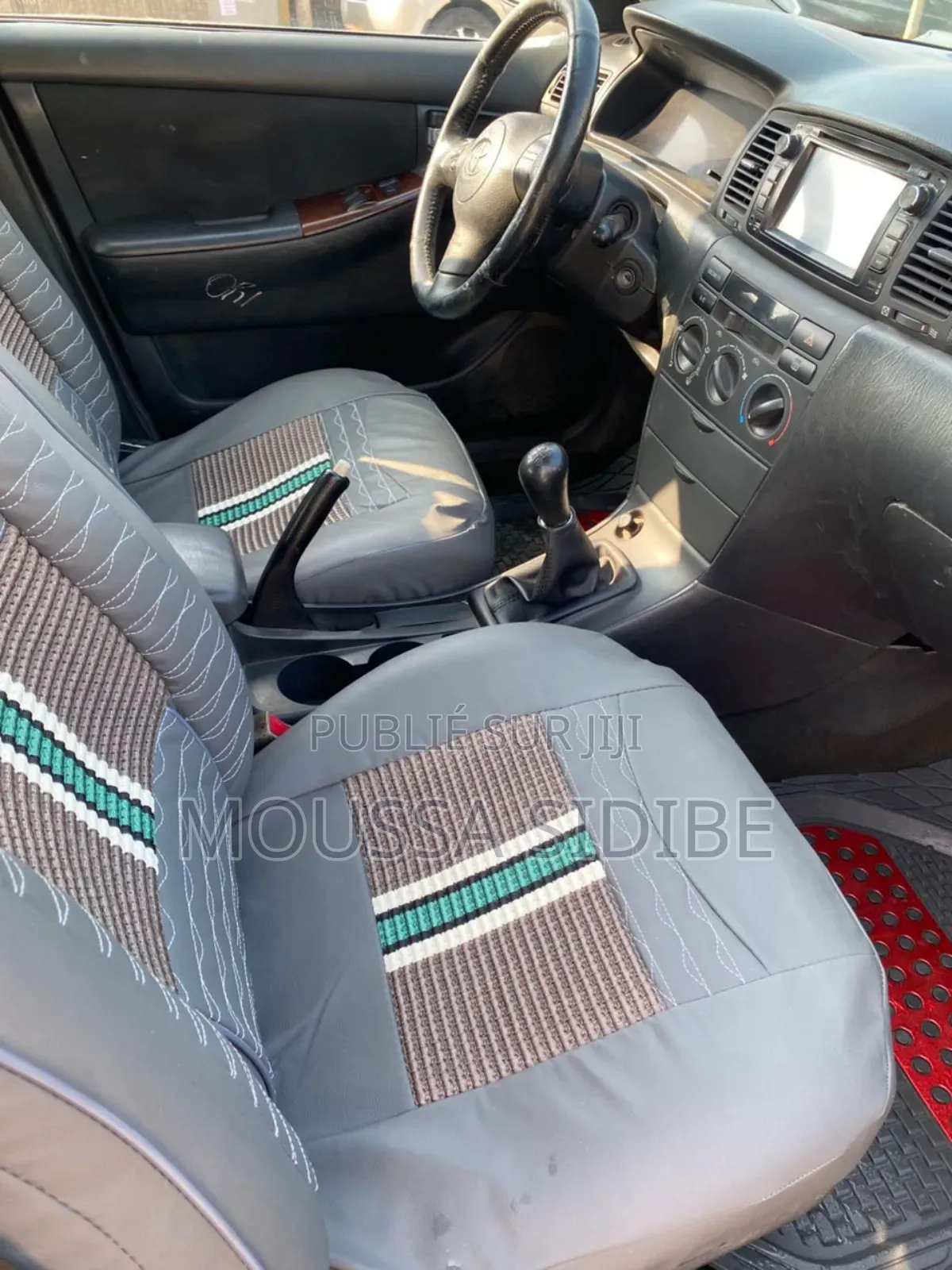 Toyota Corolla 2004 Gris