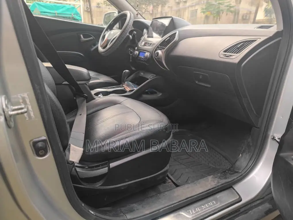 Hyundai Tucson 2017 Gris