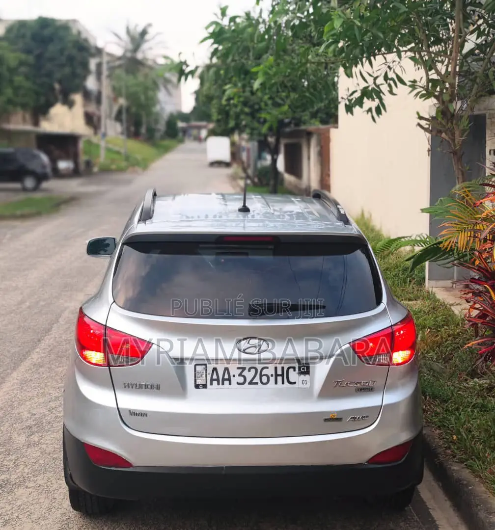 Hyundai Tucson 2017 Gris