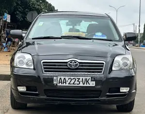 Photo - Toyota Avensis 2003 Black