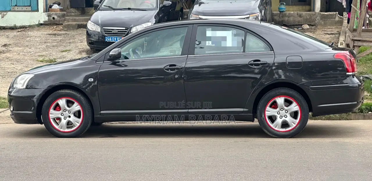 Toyota Avensis 2003 Black
