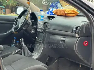 Toyota Avensis 2003 Black