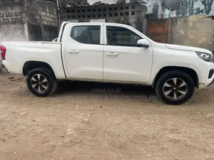 Photo - Peugeot Landtrek 1.9 Diesel Double Cab AWD 2022 Blanc