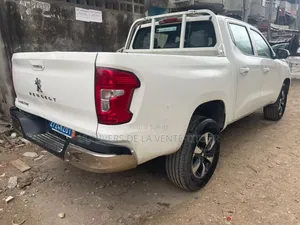 Peugeot Landtrek 1.9 Diesel Double Cab AWD 2022 Blanc