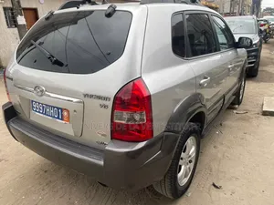 Photo - Hyundai Tucson LX FWD 2005 Marron