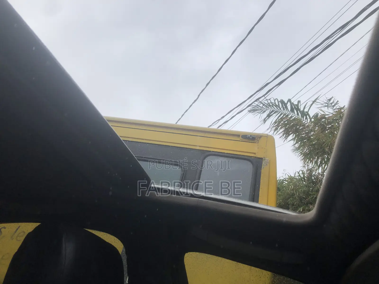 BMW 320i Sedan RWD 1999 Gris