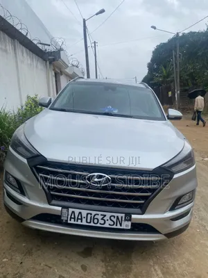 Photo - Hyundai Tucson Limited AWD 2020 Argenté