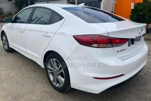 Hyundai Elantra 2017 Blanc