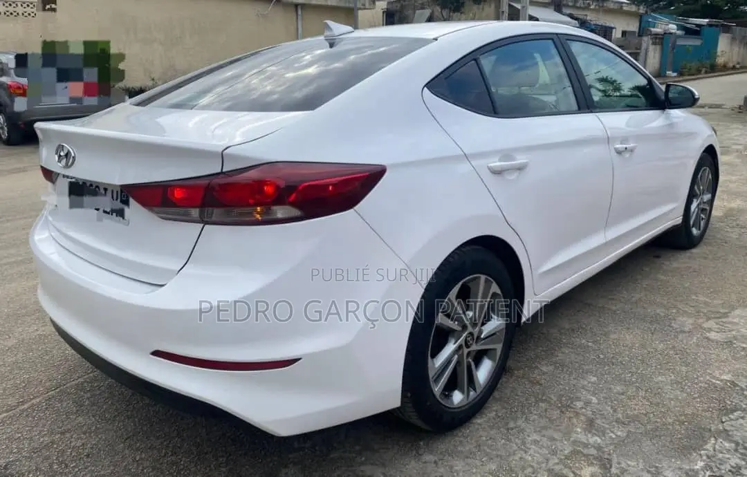 Hyundai Elantra 2017 Blanc