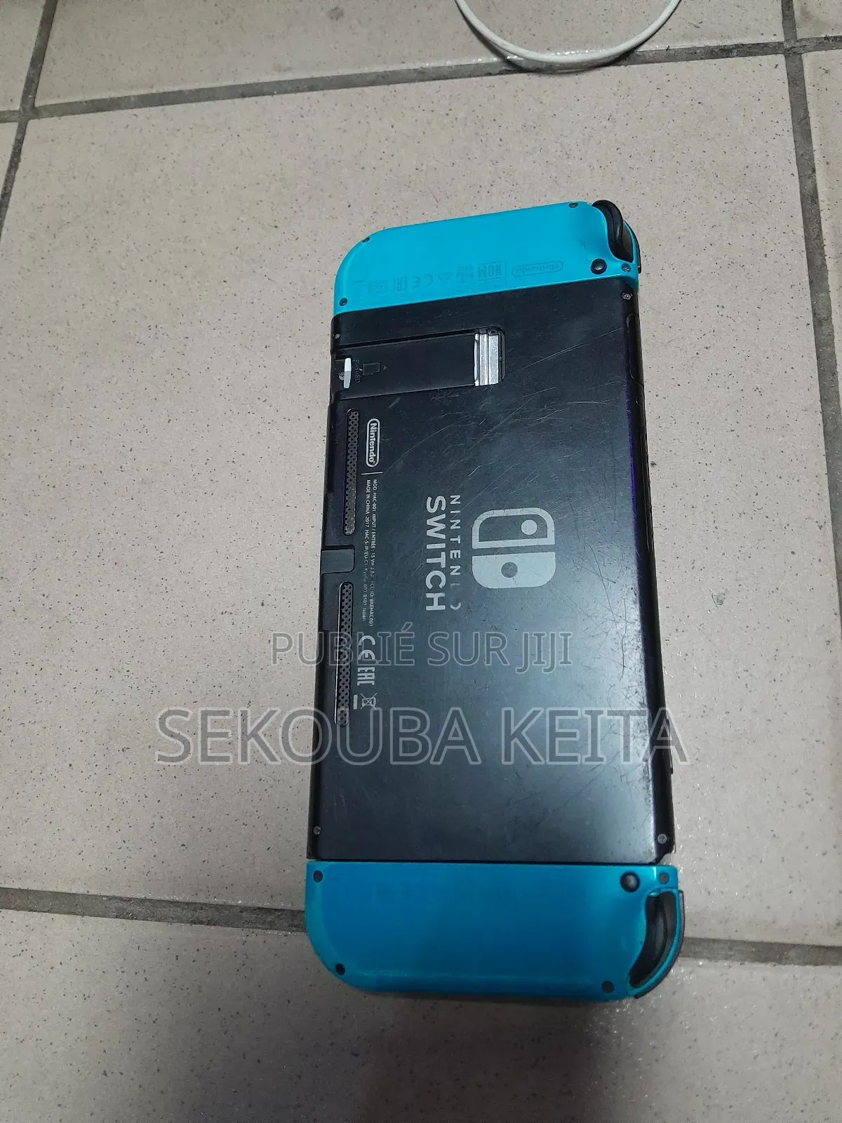 Nintendo Switch Avec Les Jeux 12 Installés Dedans