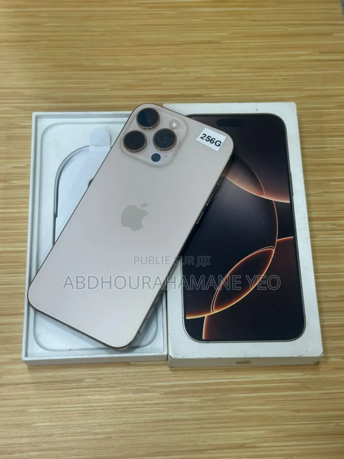 Apple iPhone 16 Pro 256 GB Doré