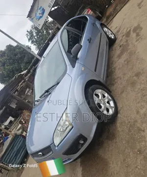 Photo - Ford Focus 2009 Gris