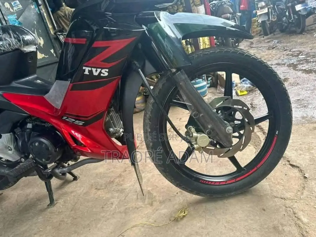 New TVS HLX 125 2022