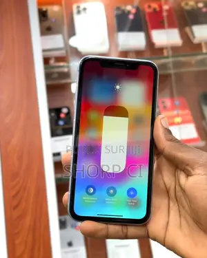 New Apple iPhone XR 64 GB Blue