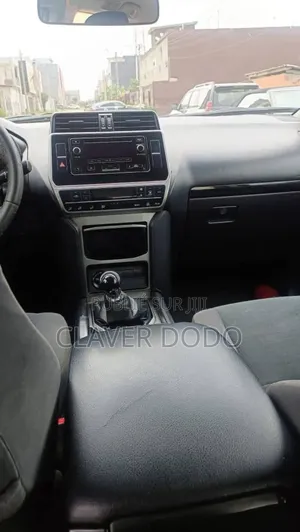 Toyota Land Cruiser 2019 Gris