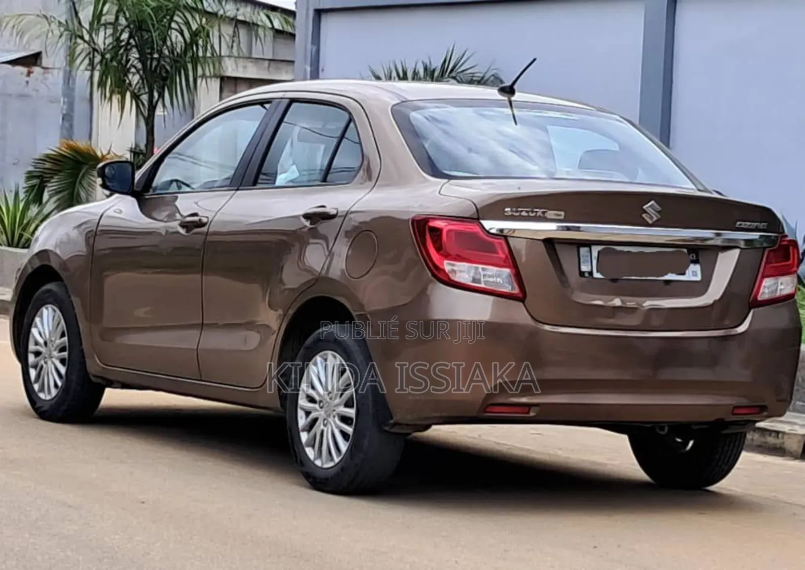 Suzuki Dzire 2024 Gris