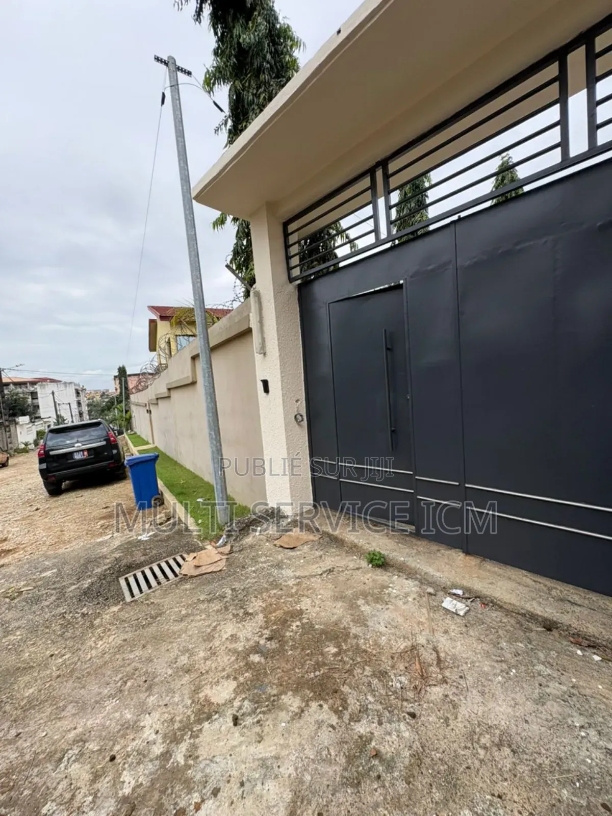 5chbre Duplex dans Ismaël Coulibaly, Cocody à Vendre