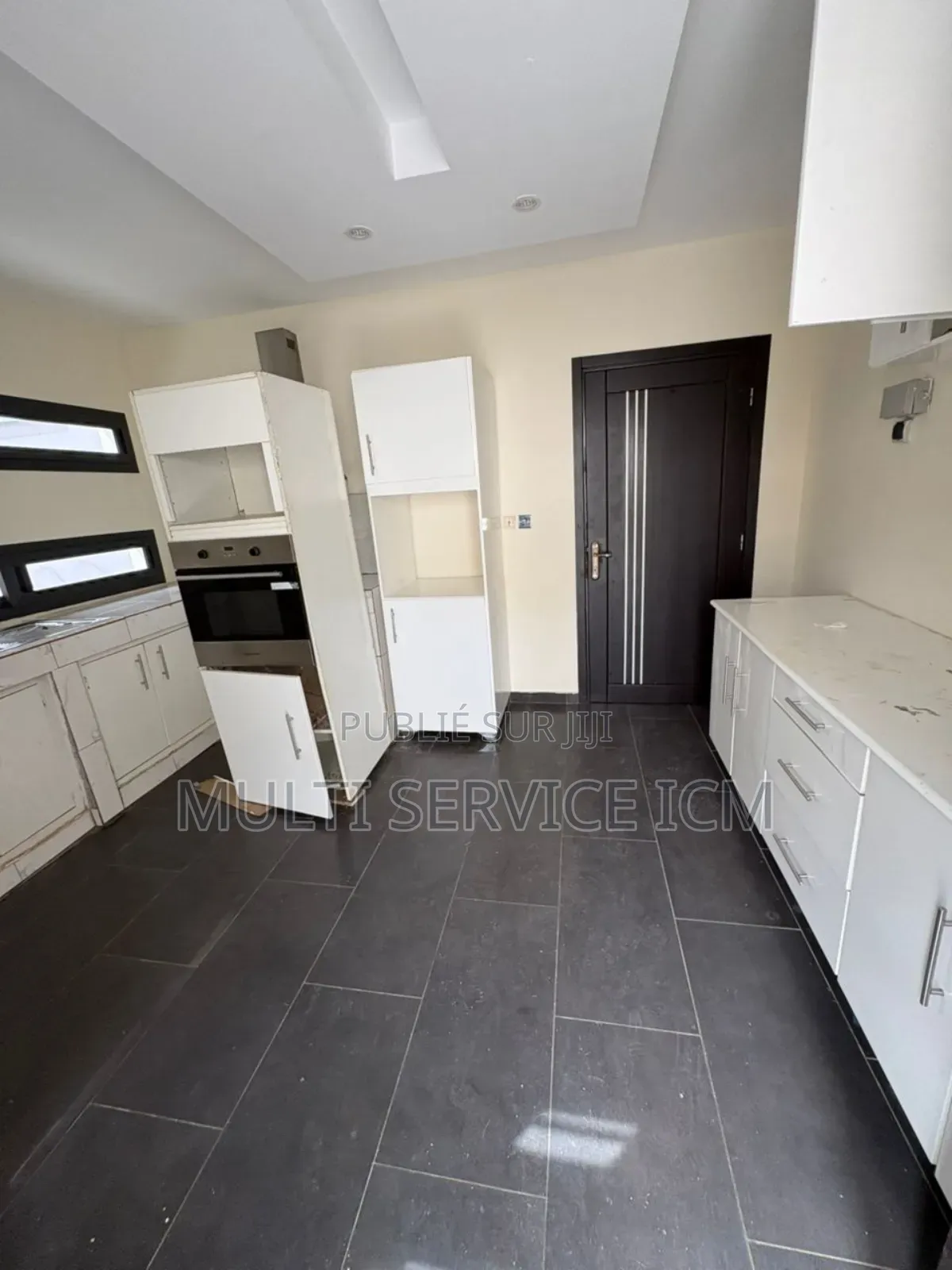 5chbre Duplex dans Ismaël Coulibaly, Cocody à Vendre