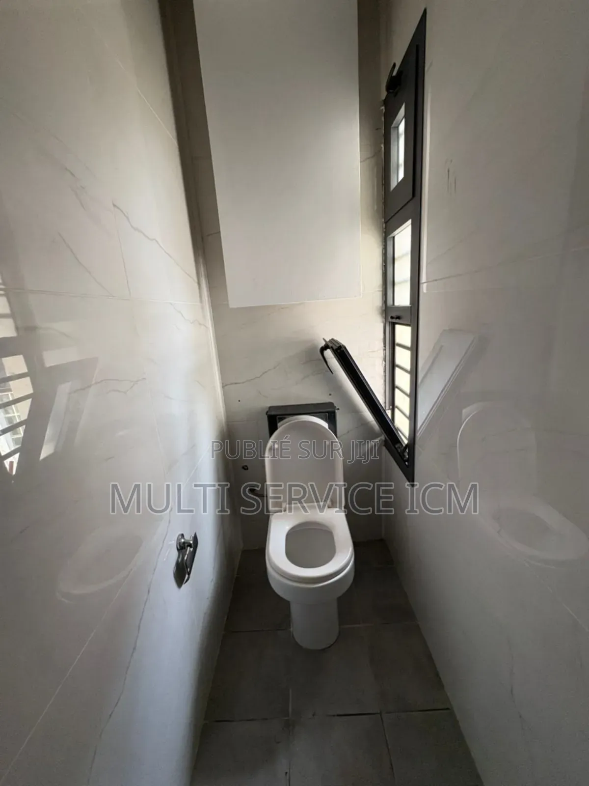 5chbre Duplex dans Ismaël Coulibaly, Cocody à Vendre