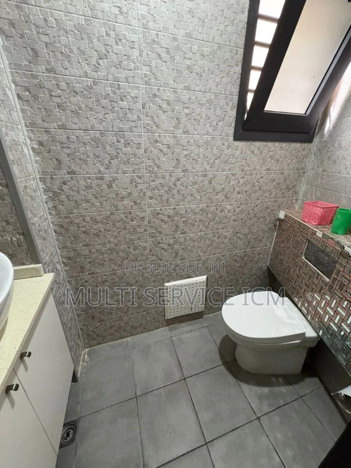 5chbre Duplex dans Ismaël Coulibaly, Cocody à Vendre