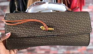 Photo - Sac en Bandoulière( Format Pochette)