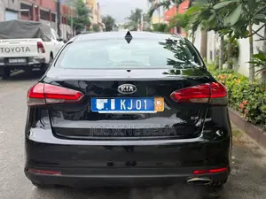 Kia Forte 2017 Black