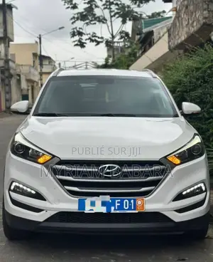 Photo - Hyundai Tucson 2017 Blanc