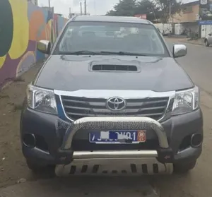 Photo - Toyota Hilux 2.5 D-4D SRX 2010 Blue