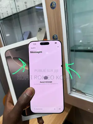 Photo - New Apple iPhone 16 Pro Max 256 GB Doré