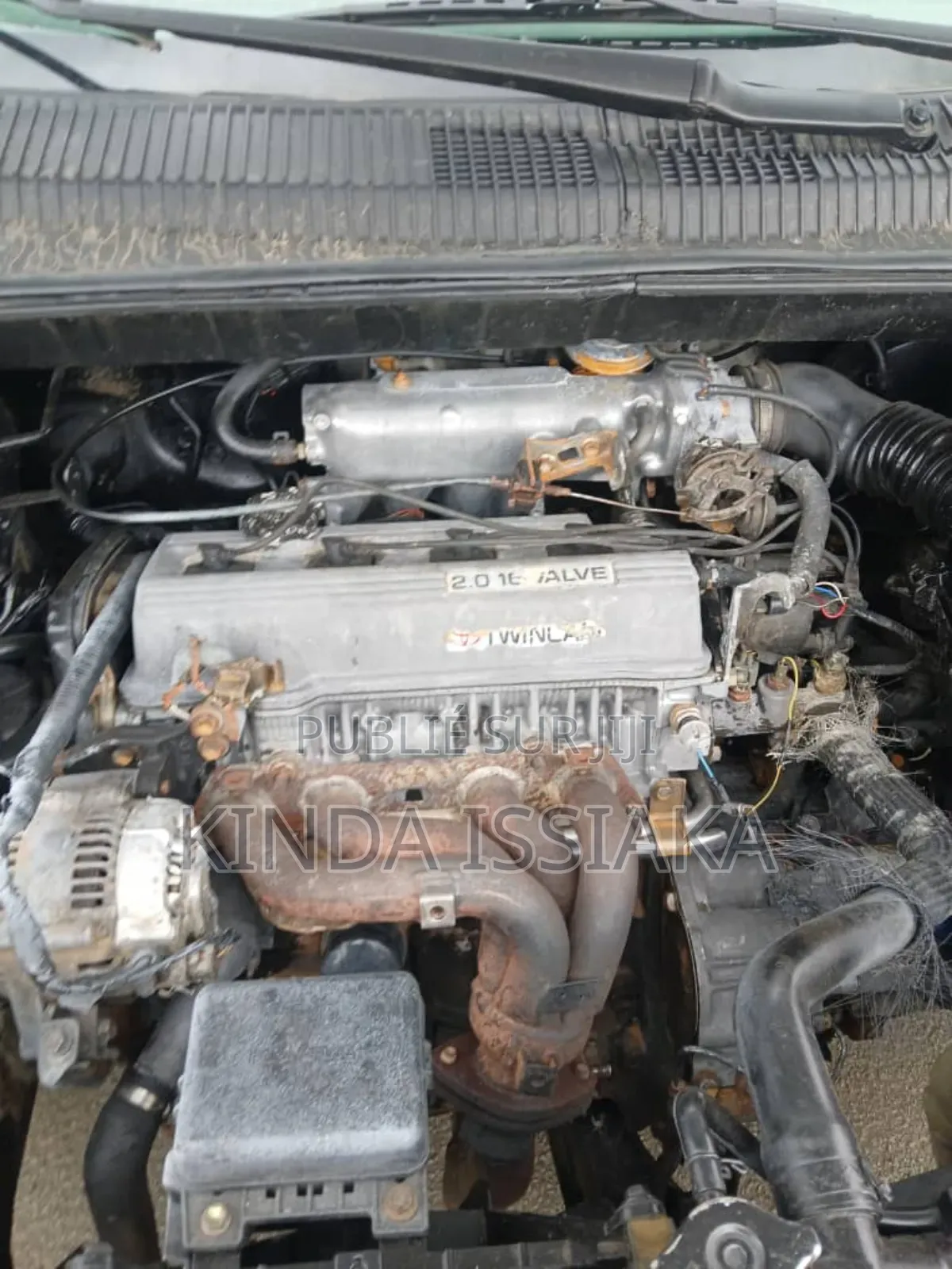 Toyota Corolla Sedan 1999 Gris