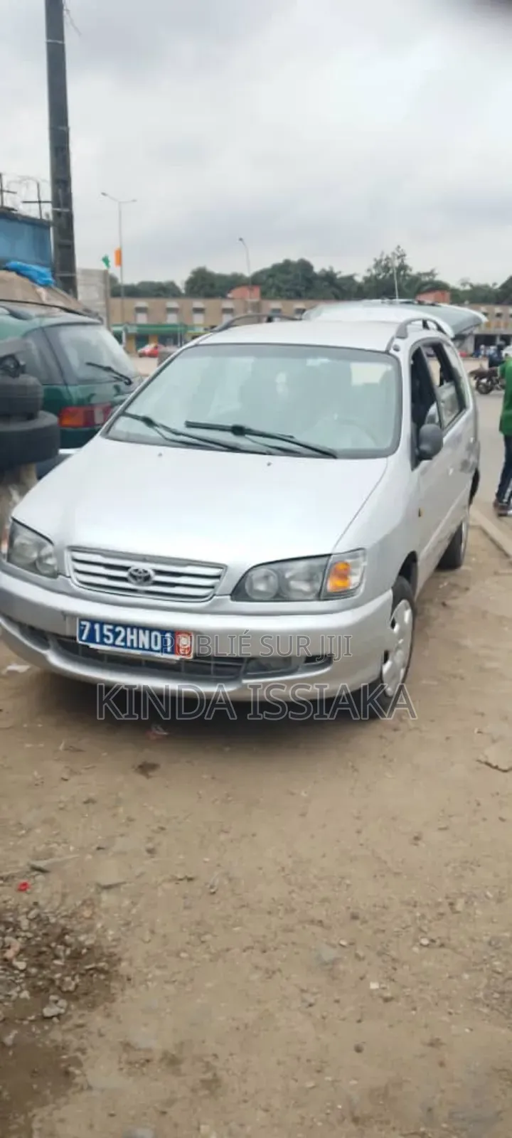 Toyota Corolla Sedan 1999 Gris