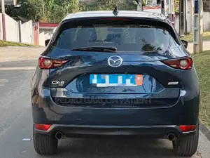 Mazda CX-5 2018 Blue