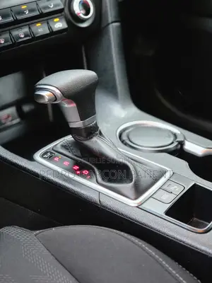 Kia Sportage 2021 Blanc cassé