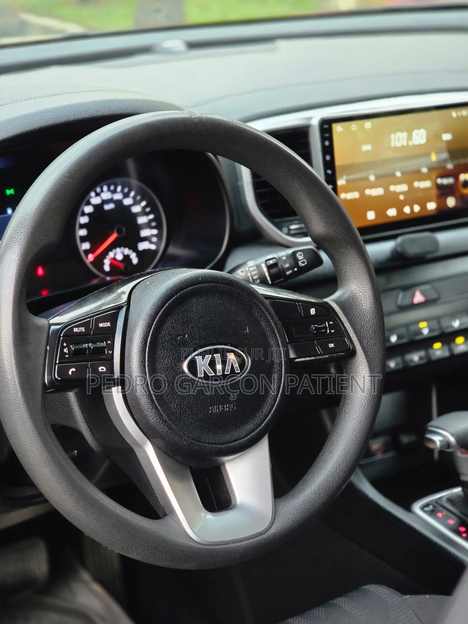 Kia Sportage 2021 Blanc cassé