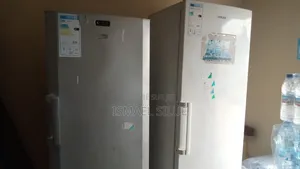 Vente D’Eau Minérale, Glace Boissons Gazeuses – Prix Abordables !