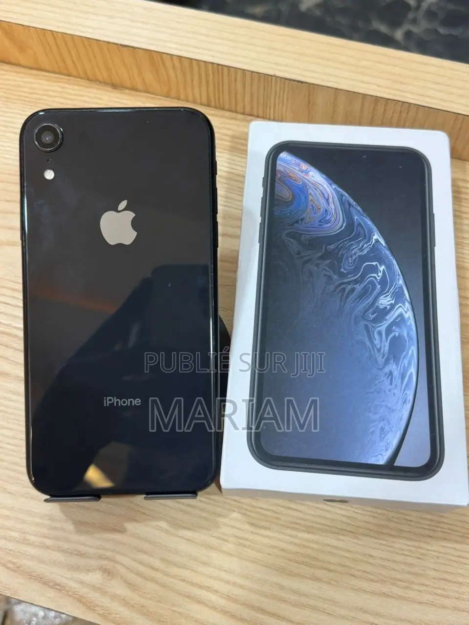 New Apple iPhone XR 64 GB Black