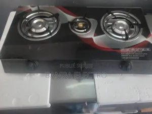 Photo - Gazinière À Trois Feus Automatique Ilux