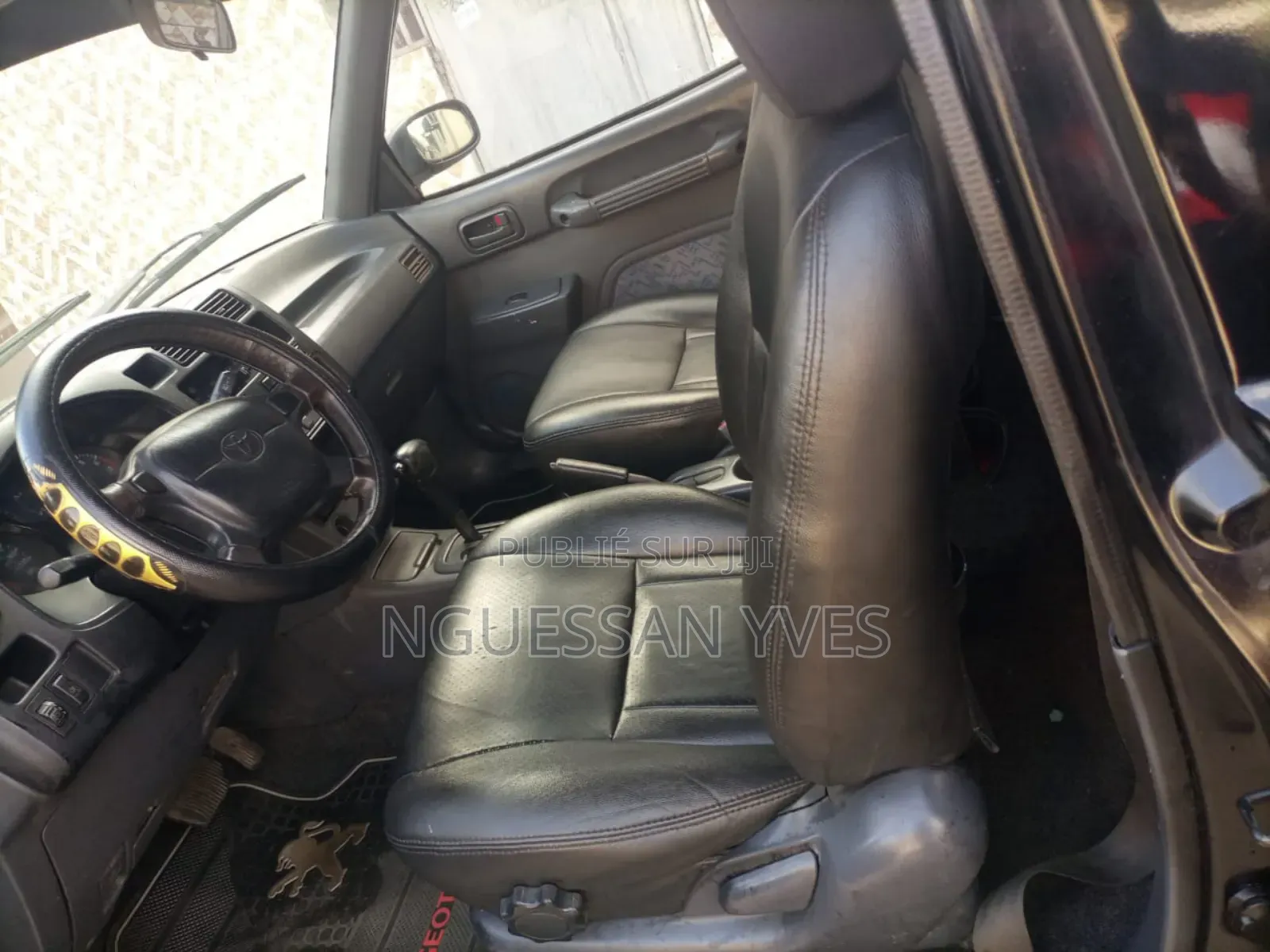 Toyota RAV4 Automatic 2000 Black