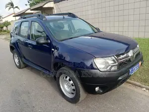 Renault Duster 2015 Blue