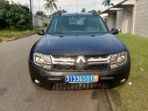 Renault Duster 2015 Blue